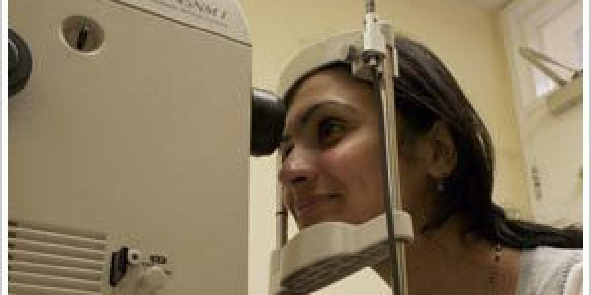 Expert Diabetic Eye Screening Services in Noida